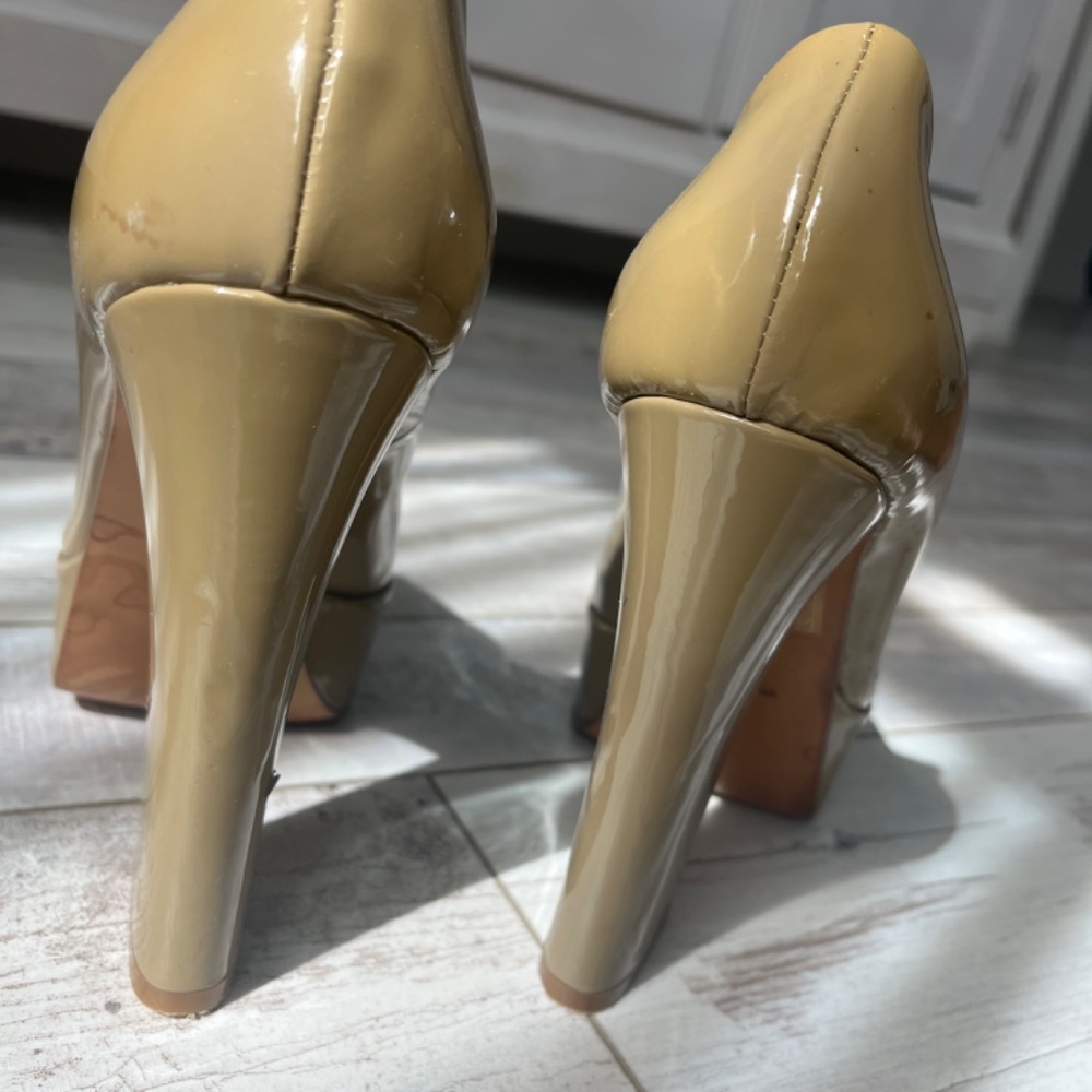 heels/platforms - Picture 5 of 9